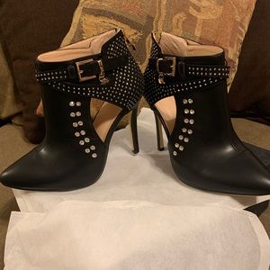 Ankle Boots , Bare Legged Pointed Women's Boots